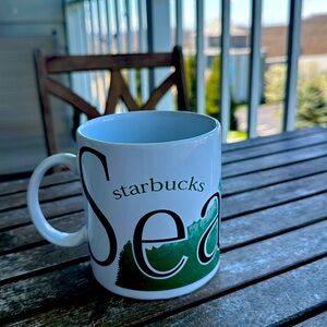 Starbucks vintage extra large City Mug (Seattle)